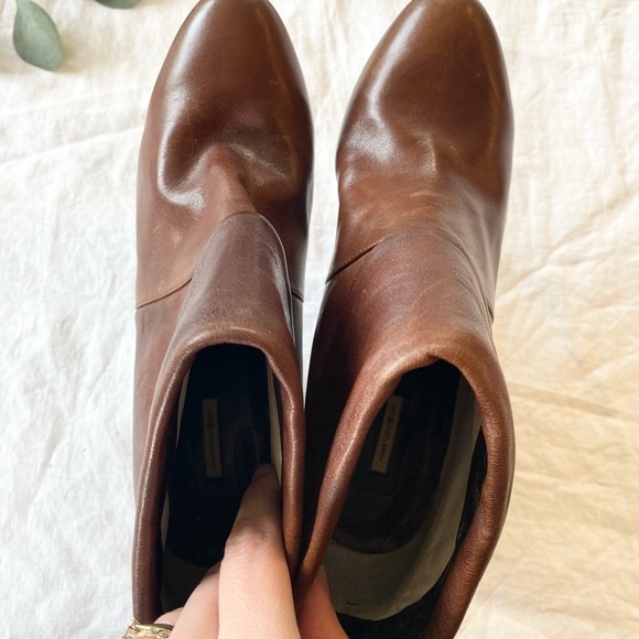 Brown genuine leather ankle platform boots. MAX STUDIO UMBERTO/ COGNAC - Picture 5 of 16